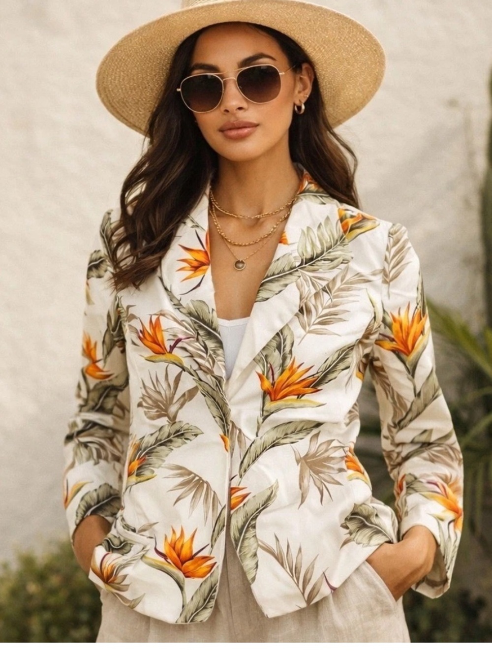 ContemporaineSimons Floral Linen
OpenFront Tropical PalmLeaf Blazer
Jacket M VTG